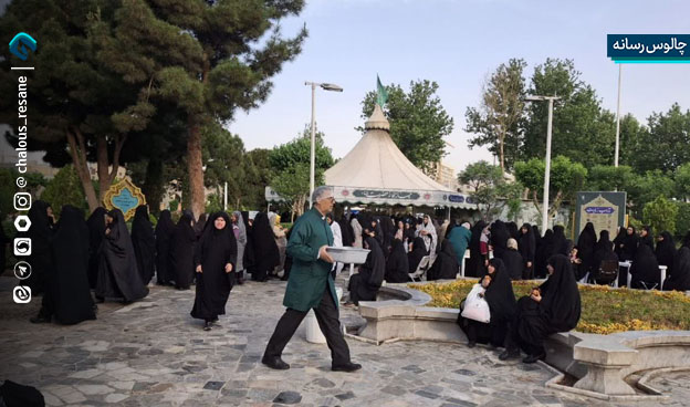 در سایه مهر امام رضا (ع) خدمت میکنیم
