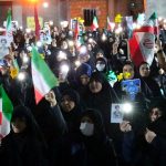 حماسه حضور مردم چالوس در شب‌های بیعت و ایستادگی