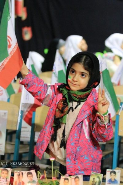 حضور گسترده مردم در شام اربعین رهبر شهید انقلاب و دهمین سالگرد شهید مدافع حرم حسین بواس در شهرستان چالوس