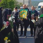 تجلی عشق رضوی در قدمگاه شهدا / میزبانی باشکوه چالوسی‌ها از کاروان زیر سایه خورشید